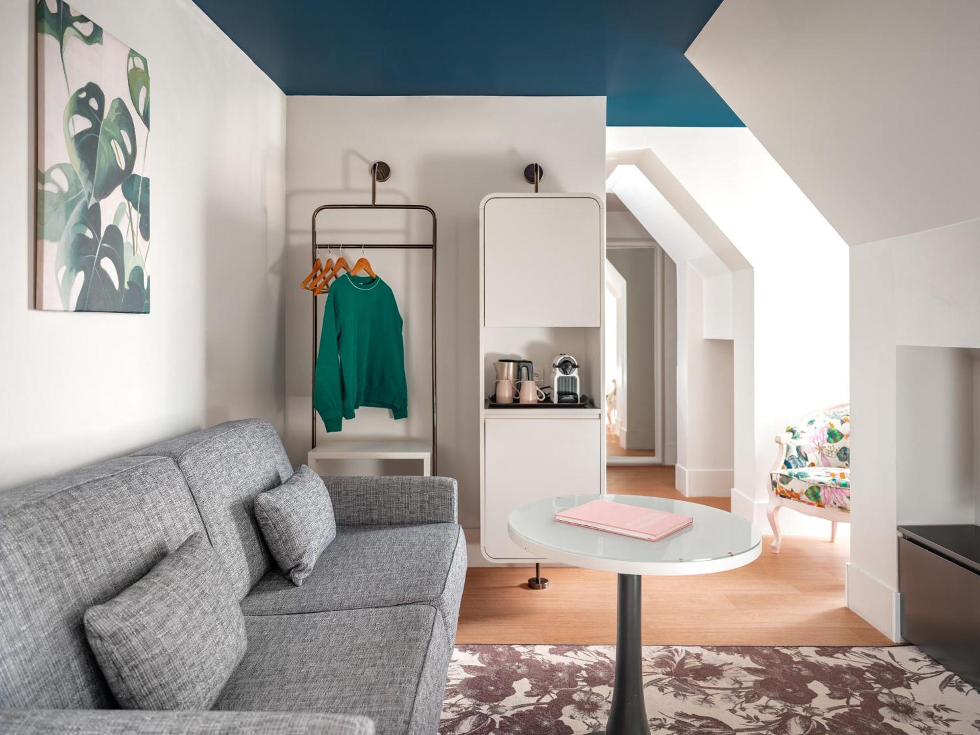 Hotel Belleval Paris Bagian luar foto